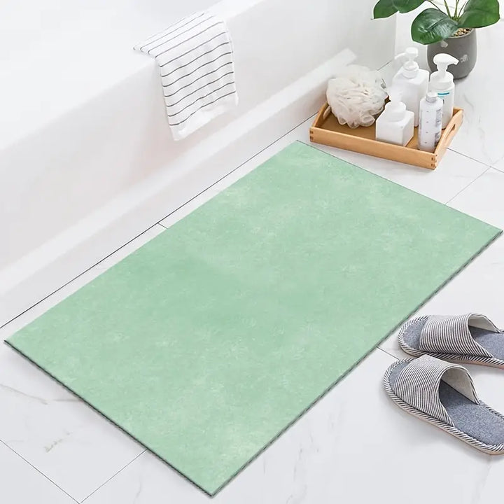 Solid Color Bath Mat - Soft Absorbent & Machine Washable