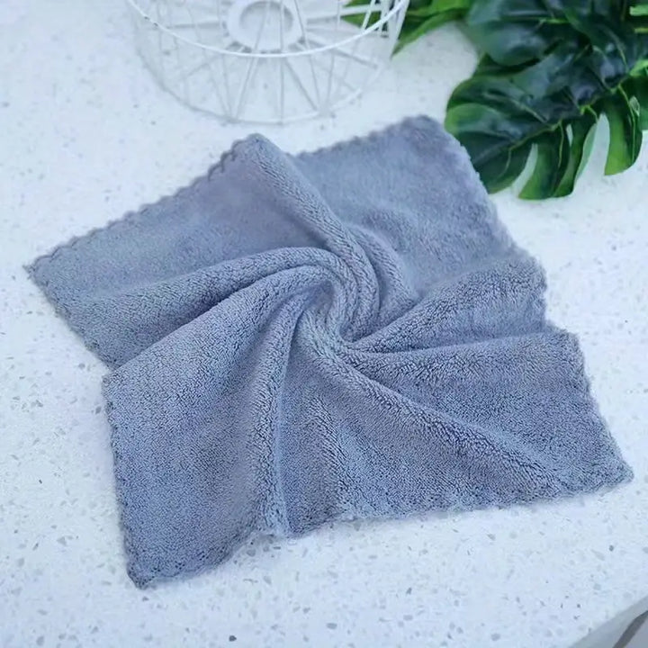 Coral Fleece Washcloths - Soft Lace Square Towels (1pc)