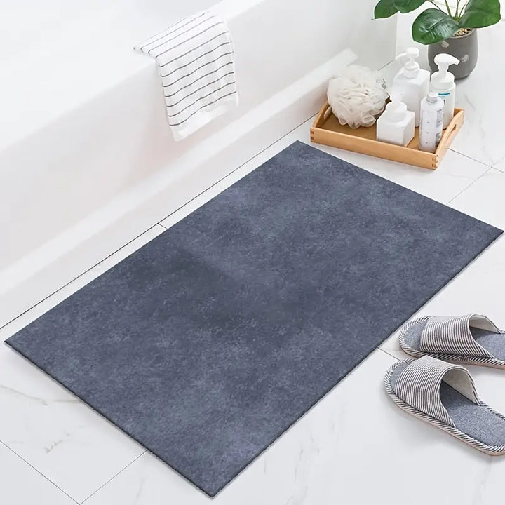 Solid Color Bath Mat - Soft Absorbent & Machine Washable