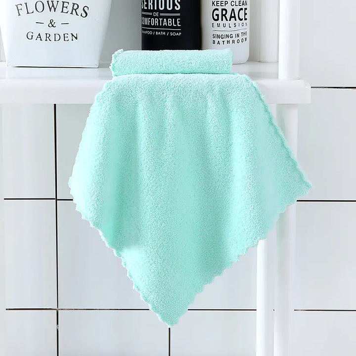 Coral Fleece Washcloths - Soft Lace Square Towels (1pc)